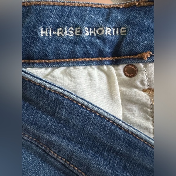 American Eagle High Rise Shortie Shorts Button fly Super Stretch Size 10 - Picture 7 of 8